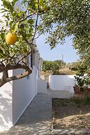 Theodora s Suite in Agios Charalampos