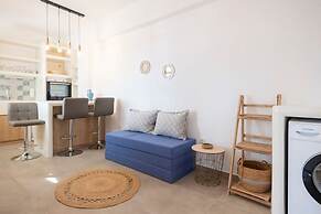 Theodora s Suite in Agios Charalampos