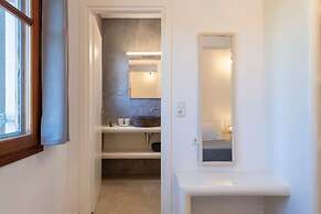 Theodora s Family Suite