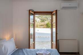 Theodora s Family Suite