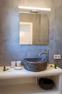 Theodora s Family Suite