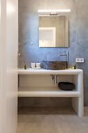 Theodora s Family Suite