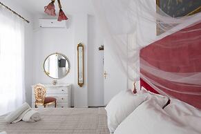 Ricos Two Bedroom House - Naoussa Paros