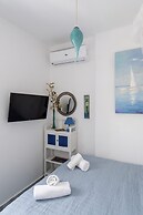 Ricos Two Bedroom House - Naoussa Paros