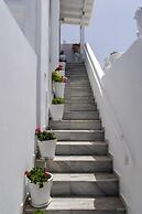 Ricos Two Bedroom House - Naoussa Paros