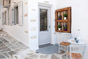 Portes View Traditional House