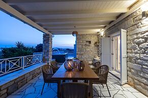 Sun and Salt 3bedroom House