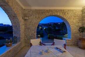 Sun and Salt 3bedroom House