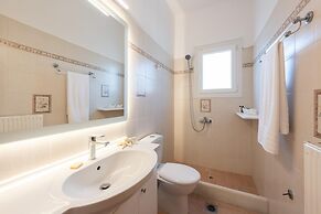 Sun and Salt 3bedroom House