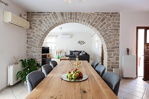 Sun and Salt 3bedroom House