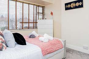 Cosy Birmingham House With 3 Bedrooms