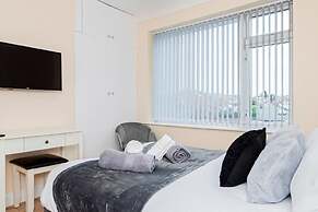 Cosy Birmingham House With 3 Bedrooms