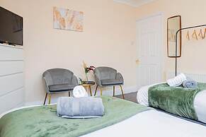 Cosy Birmingham House With 3 Bedrooms