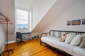 Riverside View 2-Bed For Remote Workers & Digital Nomads