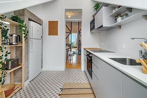 Riverside View 2-Bed For Remote Workers & Digital Nomads