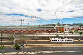 Riverside View 2-Bed For Remote Workers & Digital Nomads