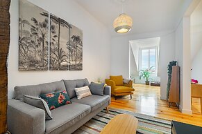 Riverside View 2-Bed For Remote Workers & Digital Nomads