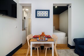 Central Minimalist 1-Bed Great To Explore Lisbon