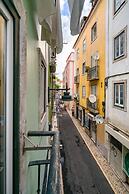 Central Minimalist 1-Bed Great To Explore Lisbon