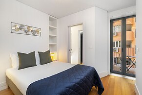 Urban Elegance: A Modern Haven In Lisbon'S Heart