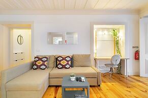 Intendente Modern 1-Bed W/ Lift & Ac In Top Notch Location