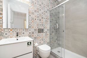 Intendente Modern 1-Bed W/ Lift & Ac In Top Notch Location