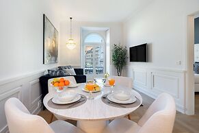 The Boulevard Prime Location & Timeless Luxury