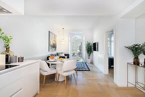 The Boulevard Prime Location & Timeless Luxury