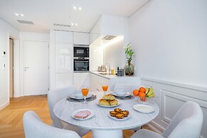 The Boulevard Prime Location & Timeless Luxury