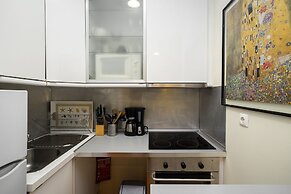 Central Alfama Hideaway Perfect To Explore Lisbon