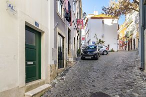 Central Alfama Hideaway Perfect To Explore Lisbon