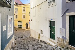 Central Alfama Hideaway Perfect To Explore Lisbon
