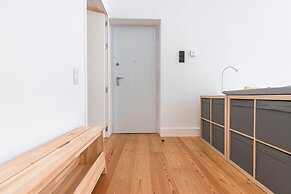 Lisbon'S Elite A Stylish & Modern Studio W Patio