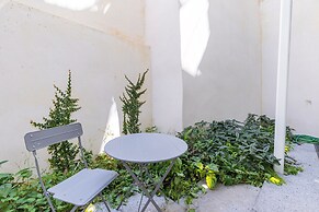 Lisbon'S Elite A Stylish & Modern Studio W Patio