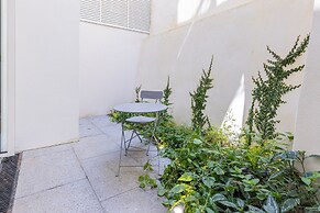 Lisbon'S Elite A Stylish & Modern Studio W Patio
