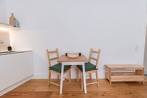 Lisbon'S Elite A Stylish & Modern Studio W Patio