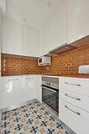 Modern 1-Bed With Ac & Private Terrace