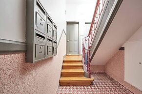 Modern 1-Bed With Ac & Private Terrace