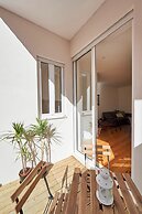 Modern 1-Bed With Ac & Private Terrace