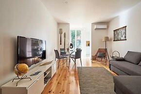 Modern 1-Bed With Ac & Private Terrace