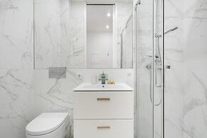 Chic 1-Bed W/ Patio Perfect To Explore Lisbon