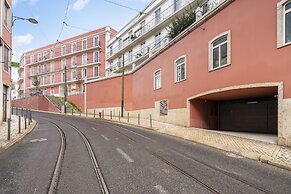 City View Penthouse Luxurious Living In Lisbon With Ac & Elevator