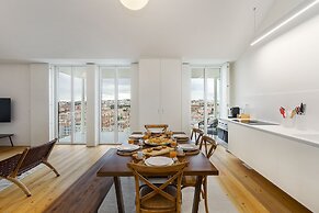 City View Penthouse Luxurious Living In Lisbon With Ac & Elevator