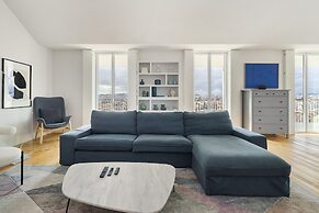 Lisbon Skyline Penthouse Luxury Living View, Ac & Elevator