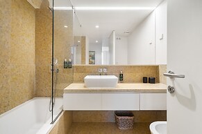 Lisbon Skyline Penthouse Luxury Living View, Ac & Elevator