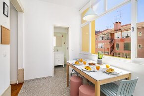 Lisbon Urban Chic: Great For D Nomads & R Workers