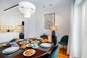 Prime Location W Ac 3-Bed Duplex Perfect For Families Only