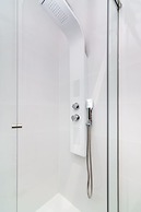 Boho-Chic Santos Apartment: Industriais 7