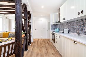 Boho-Chic Santos Apartment: Industriais 7