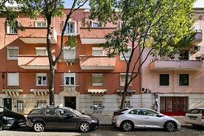 Premium Alfama 2-Br Great For Remote Workers & Digital Nomads